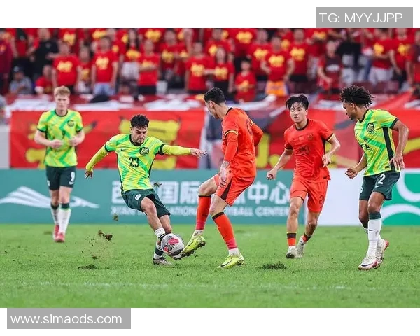 中国U22青年队迎战澳大利亚全力争胜展现青春风采 中国U22青年队迎战澳大利亚全力争胜展现青春风采