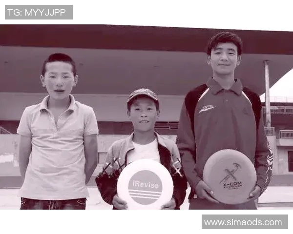 飞盘新手必看攻略从零基础到实力提升的全面指南 飞盘新手必看攻略从零基础到实力提升的全面指南